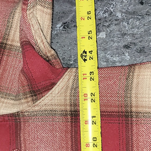 Field and Stream. Thick cotton flannel.  Men's size XL. Like-new - Picture 9 of 16